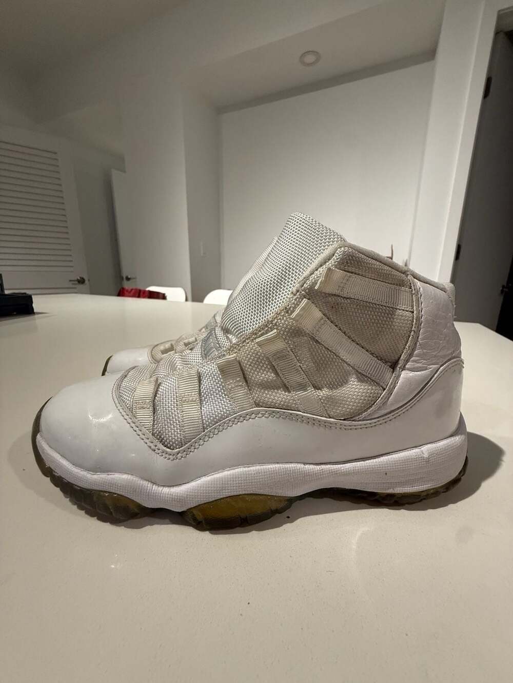 Nike Air Jordan 11 Retro GS 'Silver Anniversary' Size 4.5Y